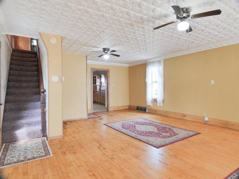 107 Andrews St, Shawano, WI 54166