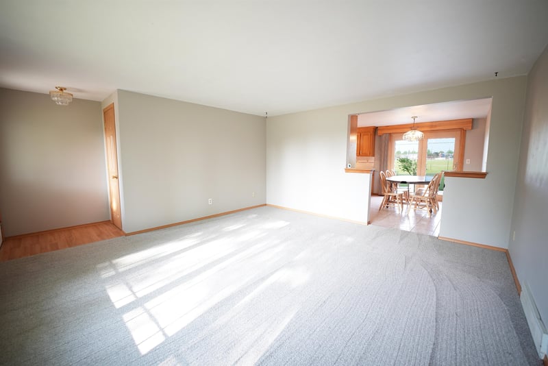 1238 Stine Way, De Pere, WI 54115-1013