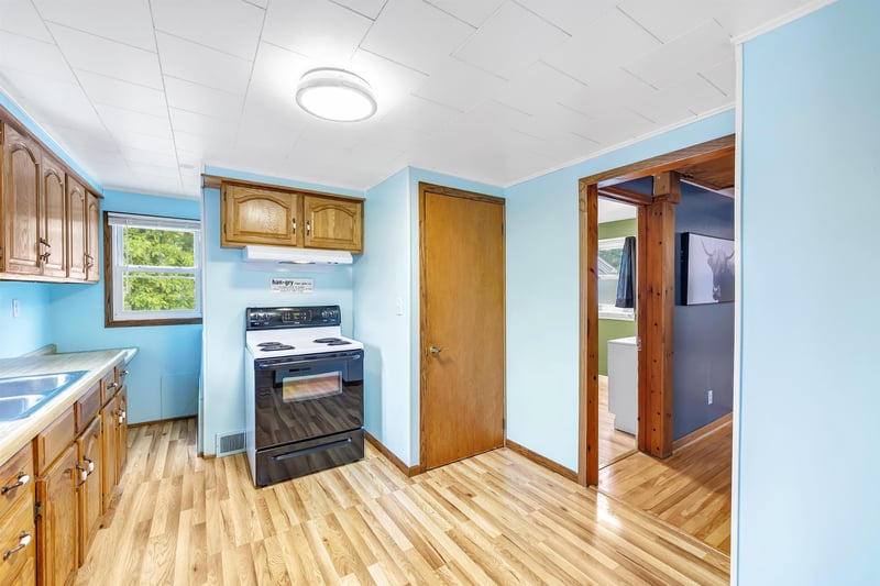 843 Prospect St, Shawano, WI 54166