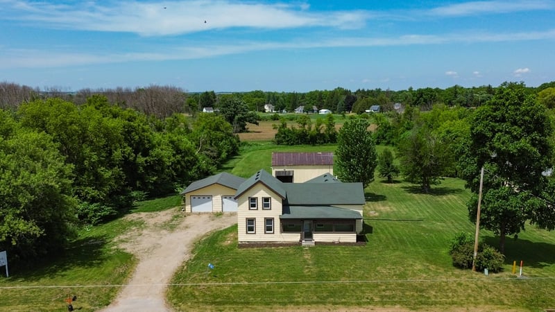 7466 State Road 91, Omro, WI 54963