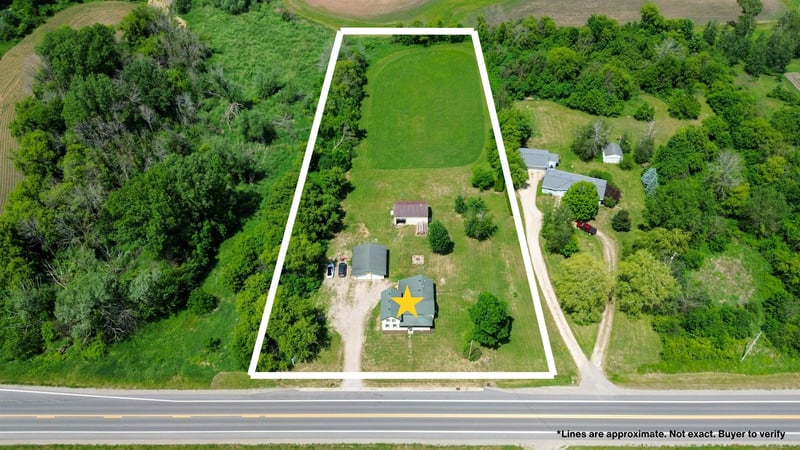 7466 State Road 91, Omro, WI 54963