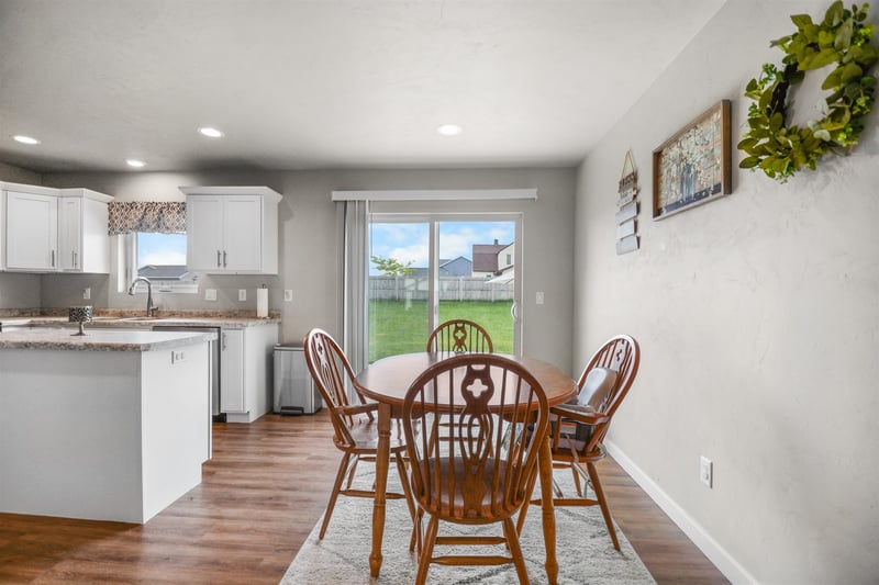 3181 Weiler Rd, Kaukauna, WI 54130