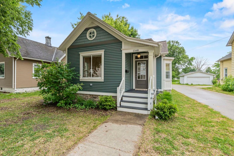 1168 Walnut St, Green Bay, WI 54301