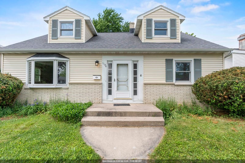 1136 Roberts Ave, Appleton, WI 54914