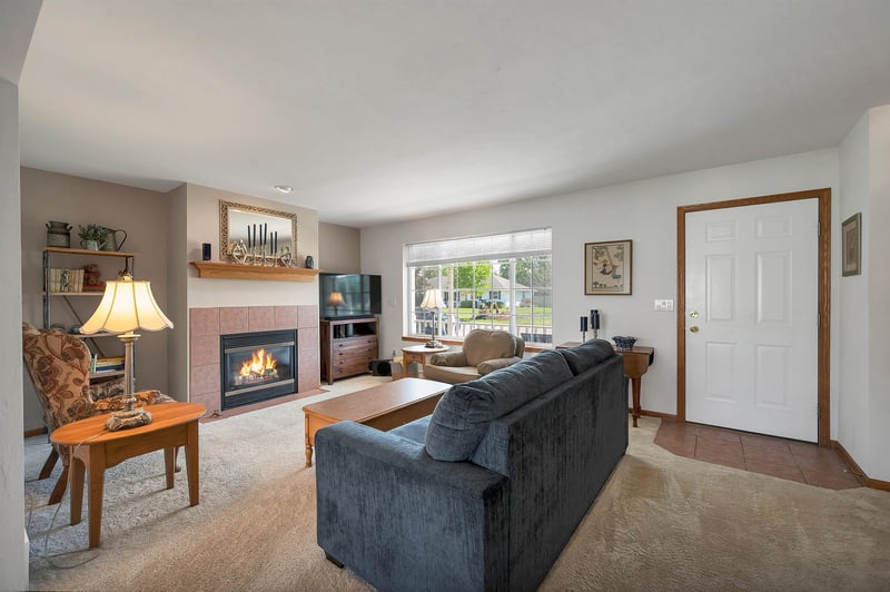 2535 Gemini Rd, Green Bay, WI 54311