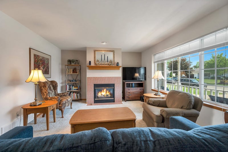 2535 Gemini Rd, Green Bay, WI 54311