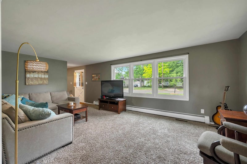 345 Coolidge St, Green Bay, WI 54301