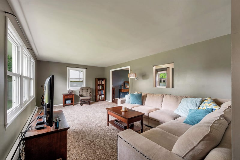 345 Coolidge St, Green Bay, WI 54301