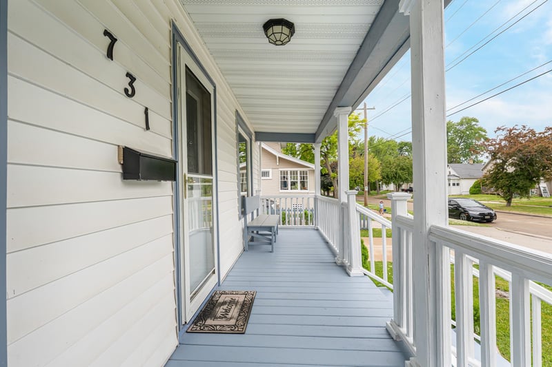 731 1st St, Menasha, WI 54952