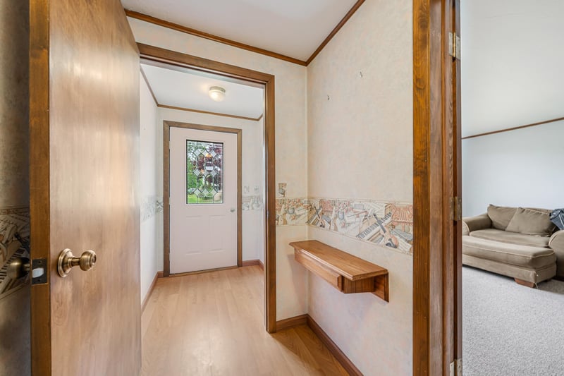 1614 Dawn St, Algoma, WI 54201