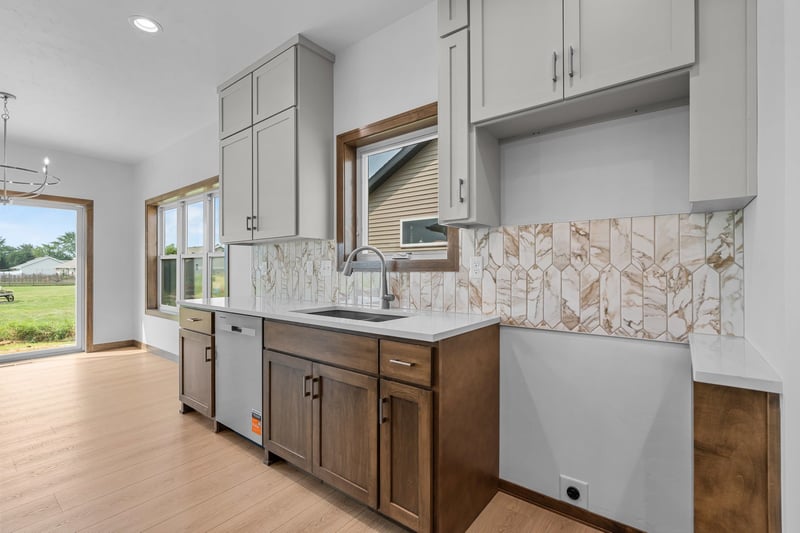 3110 Lazy Oak Dr, Green Bay, WI 54311