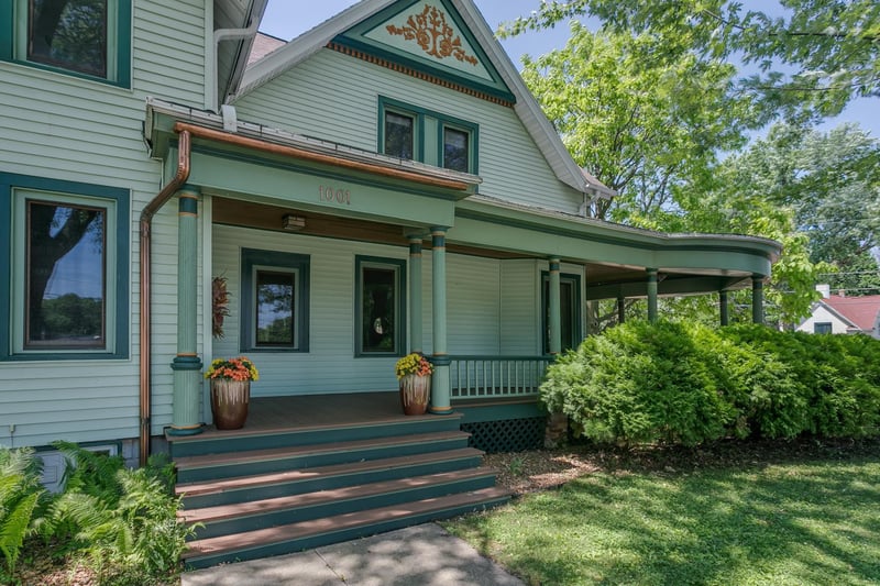 1001 Lawe St, Appleton, WI 54915