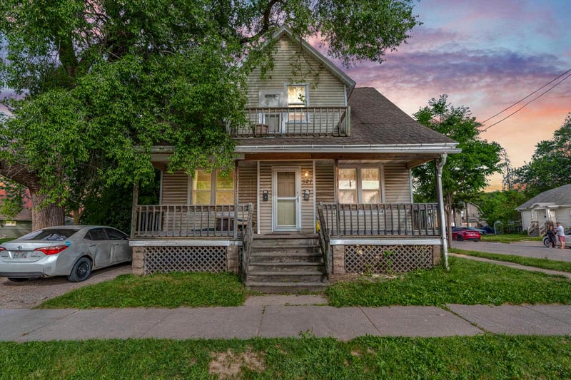 521 12th Ave, Green Bay, WI 54303