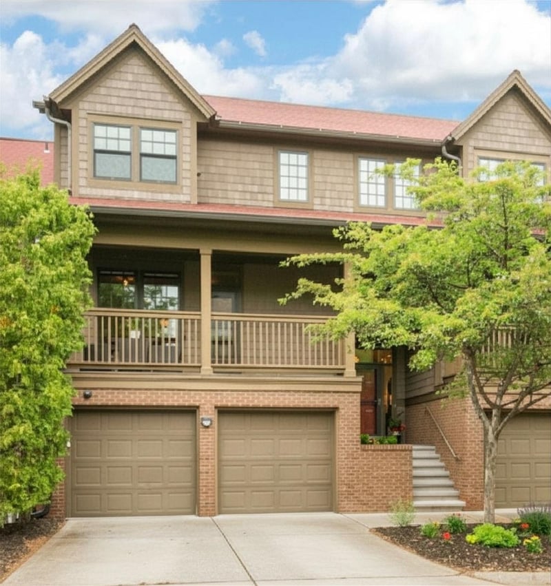 200 William St #103, De Pere, WI 54115