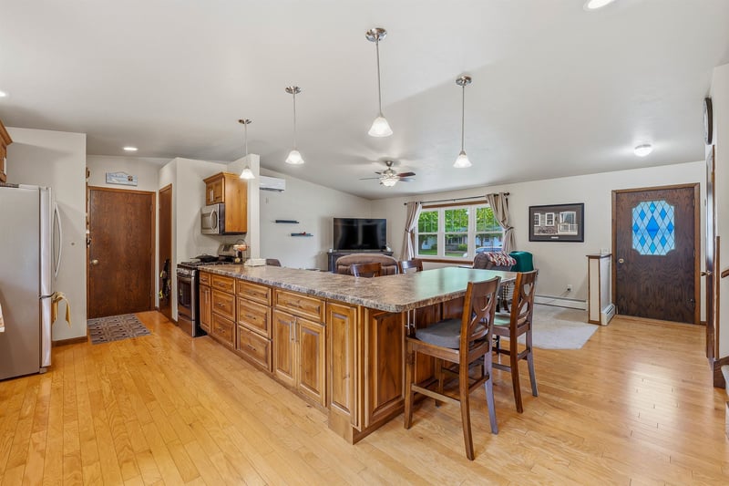 960 Maricopa Dr, Oshkosh, WI 54904