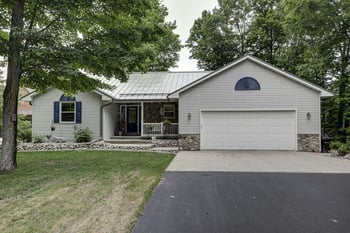 17586 Little Ireland Ln, Townsend, WI 54175