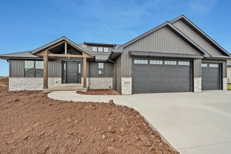 3123 Toad Island Trl, De Pere, WI 54115