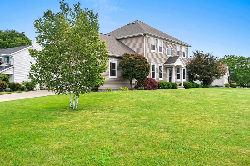 821 Mccastlen St, Green Bay, WI 54301-0901