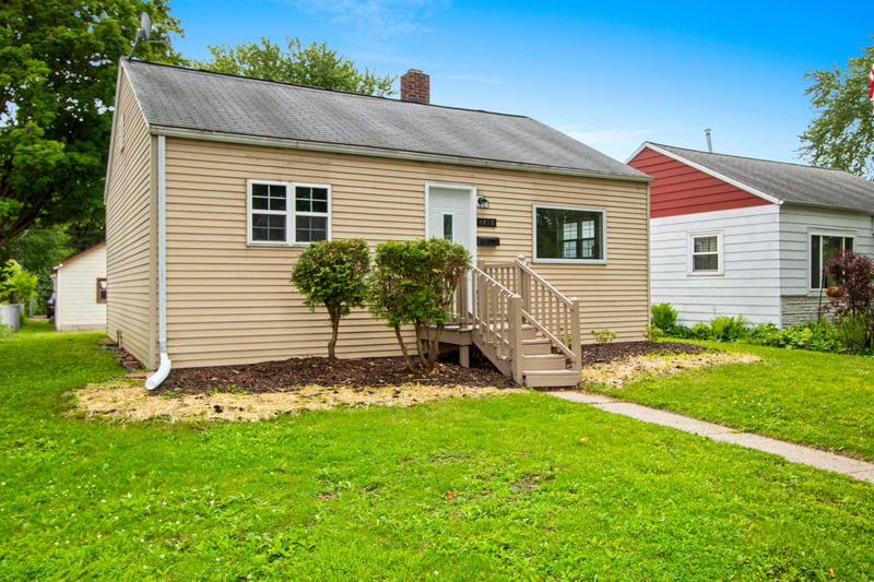 1213 Norwood Ave, Green Bay, WI 54304