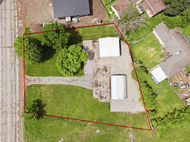 1250 Plank Rd, Menasha, WI 54952