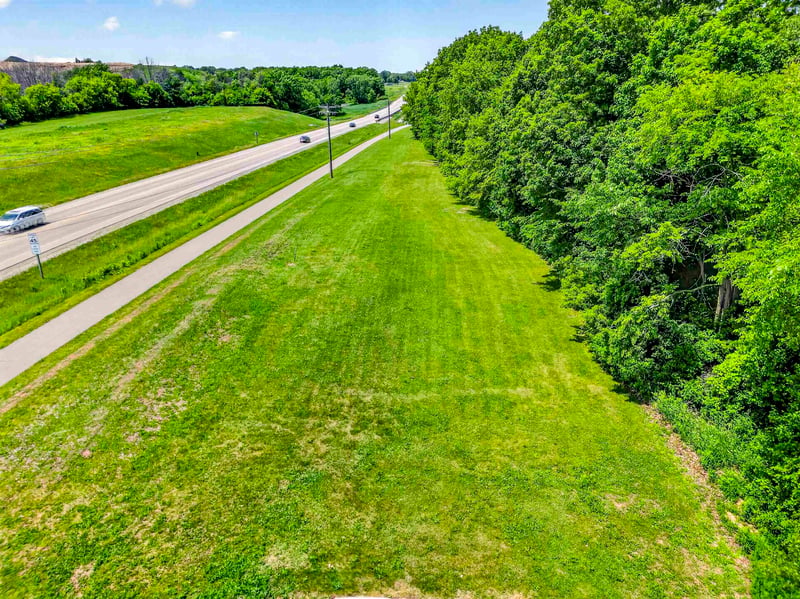 1300 Butterclay Ct, Kaukauna, WI 54130
