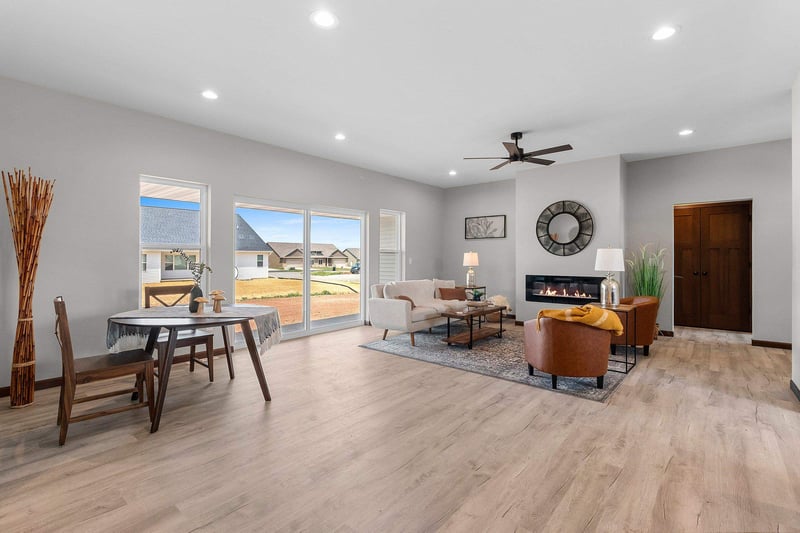2650 Lawrence Ln, Neenah, WI 54956