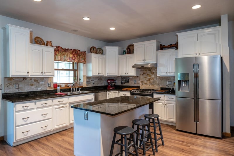 2702 Corridor Dr, Appleton, WI 54913