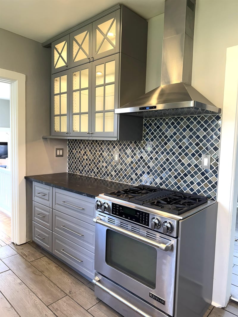 1341 2nd St, Appleton, WI 54914