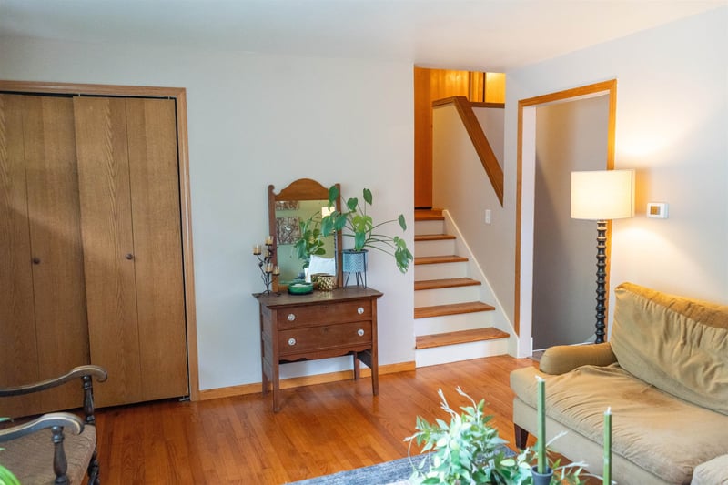 1217 Mitchell Ave, Appleton, WI 54915