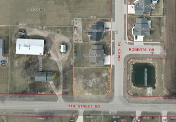 853 Pauls Pl #24, Oshkosh, WI 54904