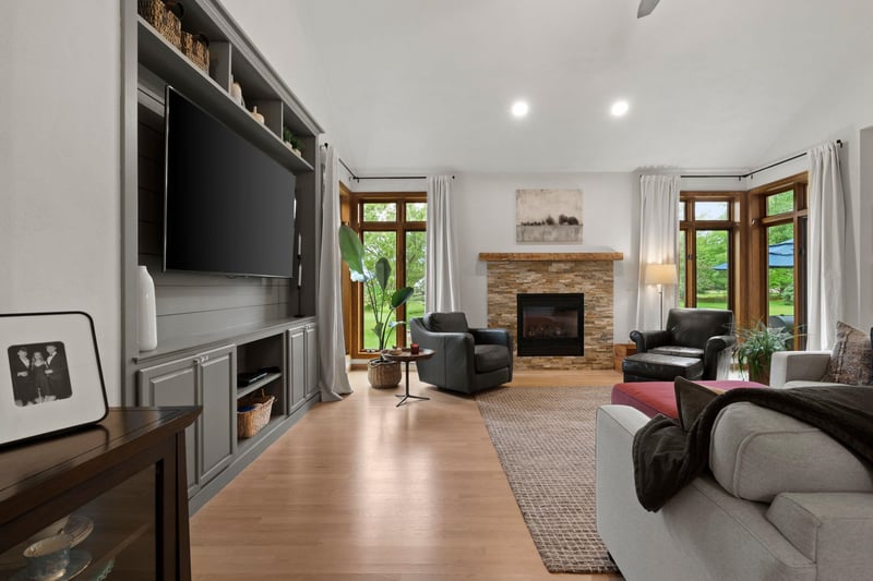 45 Bellevue Pl, Appleton, WI 54913-7674