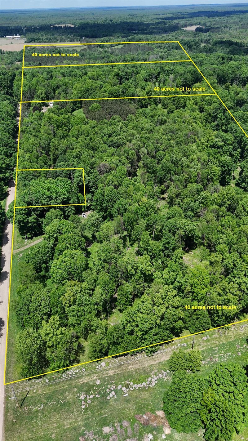 N7794 Kolpack Ln, Bowler, WI 54416