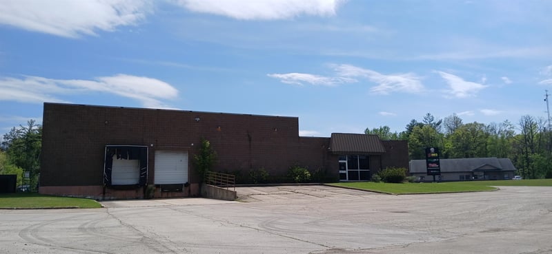 1464 Green Bay St, Shawano, WI 54166-2258