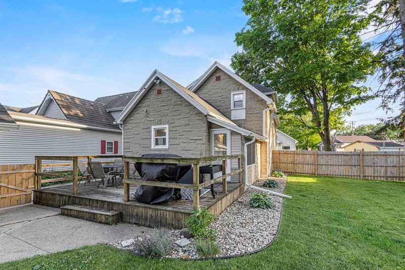 316 Doty St, Kaukauna, WI 54130