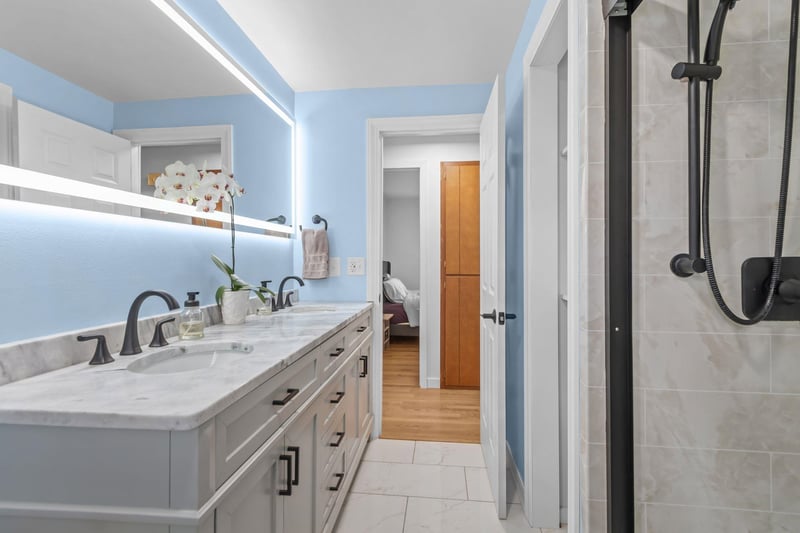 334 Westplain Dr, Green Bay, WI 54303