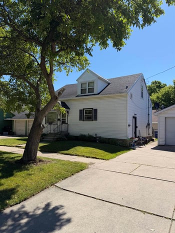 818 St George St, Green Bay, WI 54302