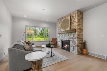 3141 Lazy Oak Ct, Green Bay, WI 54311