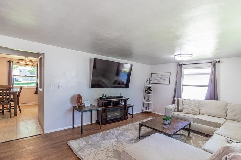 527 Wilson Ave, Appleton, WI 54915-2029