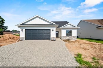 3117 Lazy Oak Ct, Green Bay, WI 54311