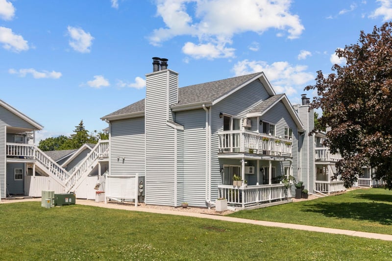 315 Harrison St #7, Neenah, WI 54956-2484