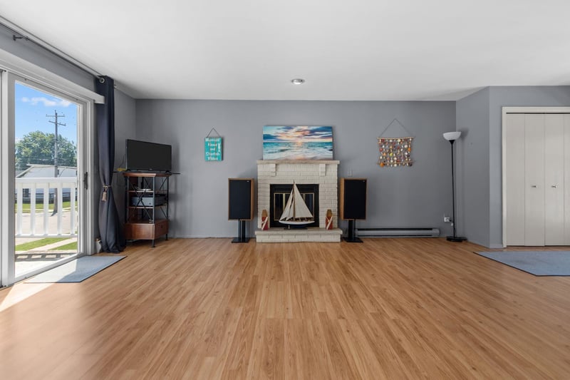 315 Harrison St #7, Neenah, WI 54956-2484