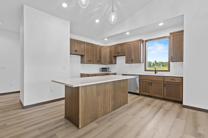 3365 Shawano Ave, Green Bay, WI 54313
