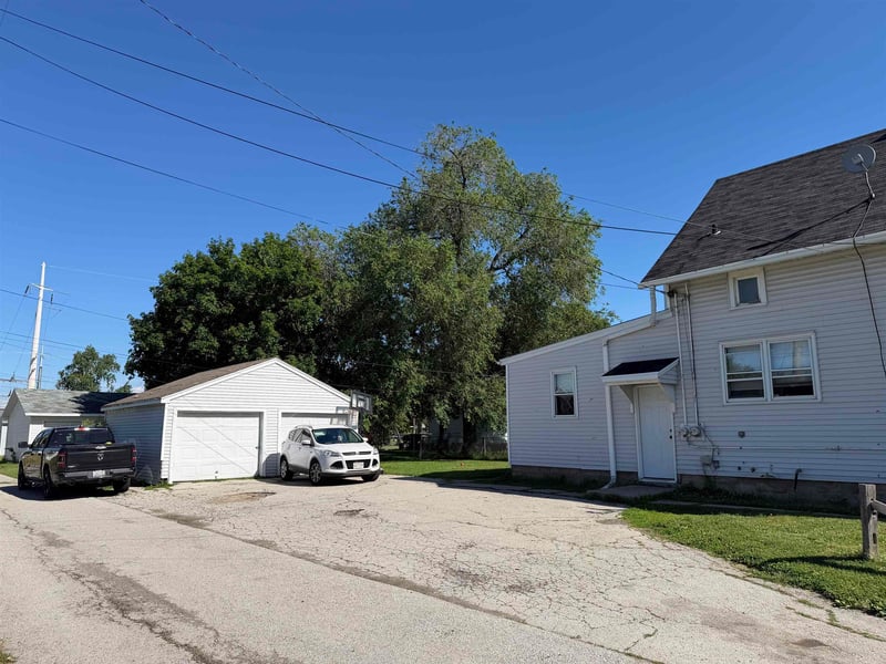 1017 Webster Ave, Green Bay, WI 54302