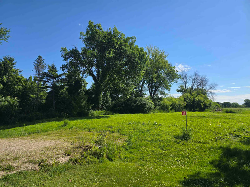 848 Paramount Dr, Chilton, WI 53014