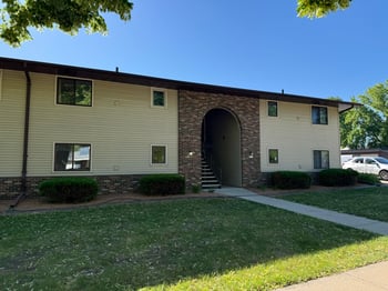 1755 Maricopa Dr #B, Oshkosh, WI 54904