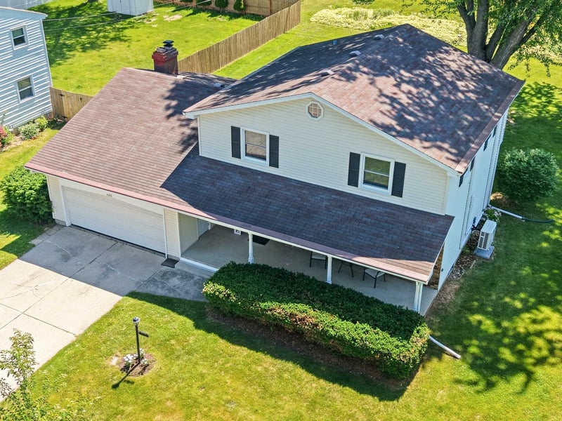 406 St Jude St, Green Bay, WI 54303