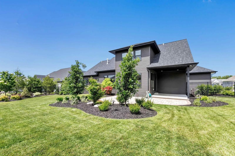 1782 Arbor Gate Ln, Green Bay, WI 54311-2000