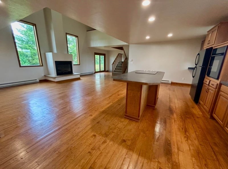 5305 County Road J, Oconto, WI 54153