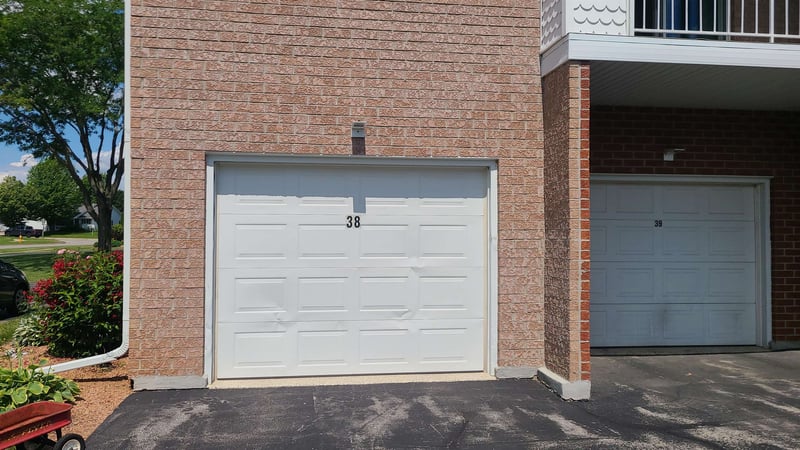 1807 Ridgeway Dr #38, De Pere, WI 54115-4123