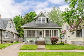 1314 Otter Ave, Oshkosh, WI 54901